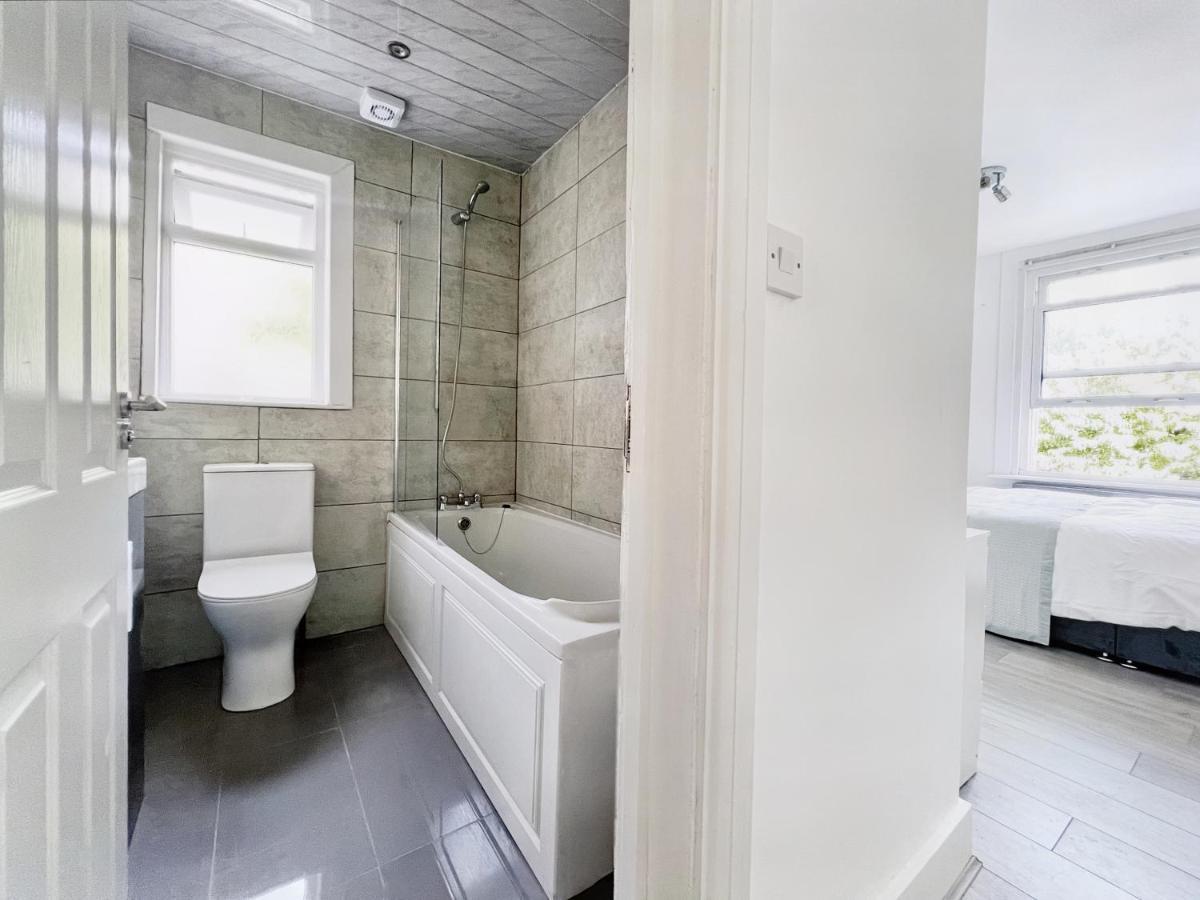 Modern Room In Centrally Located Apartment - Room 4 London Eksteriør bilde